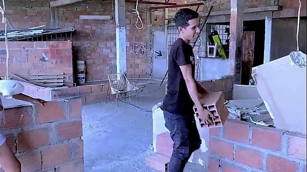 I’m still lactate but I’m needy sex, my husband shouldn’t have left me home alone with the construction worker. He fucked my asshole and I squirted the milk from my tits while he sucked my pussy